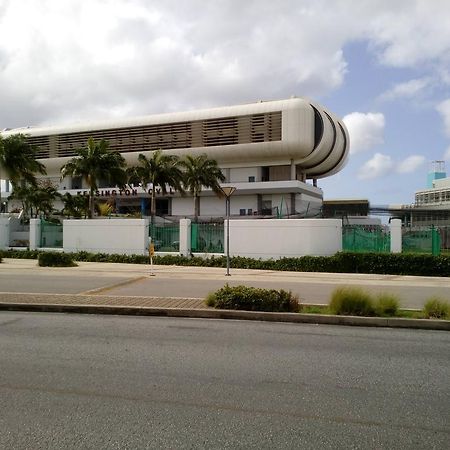 Spacious Colonial Bridgetown Bagian luar foto